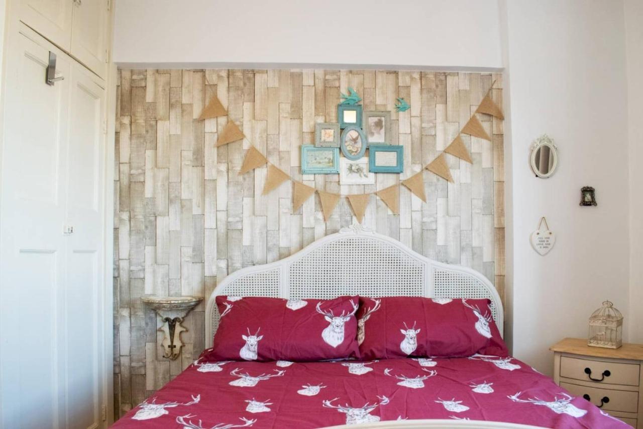 Beautifully Decorated Contemporary 2 Bedroom Flat London Exterior foto
